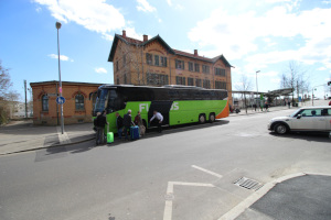 Verkehrs und Transportmittel Stuttgart - Flughafen - Taxi - Auskunft - Bahn