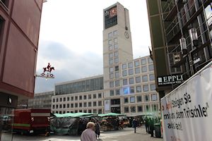 Rathaus mit Marktplatz Marktplatz Stuttgart